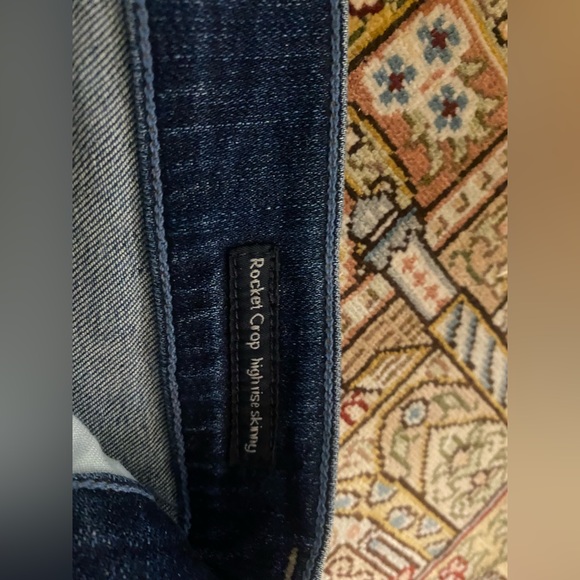 New Citizen of Humanity Rocket high rise jeans (Aritzia) original price 320$ - Picture 6 of 6
